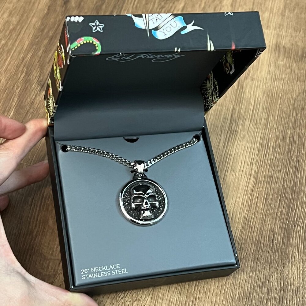 NEW Ed Hardy Skull Pendant Mens Stainless Steel Necklace